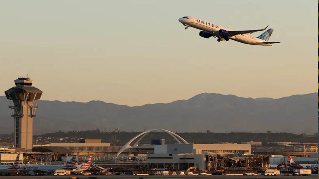 Faa Recruits Gamers Air Traffic Controllers