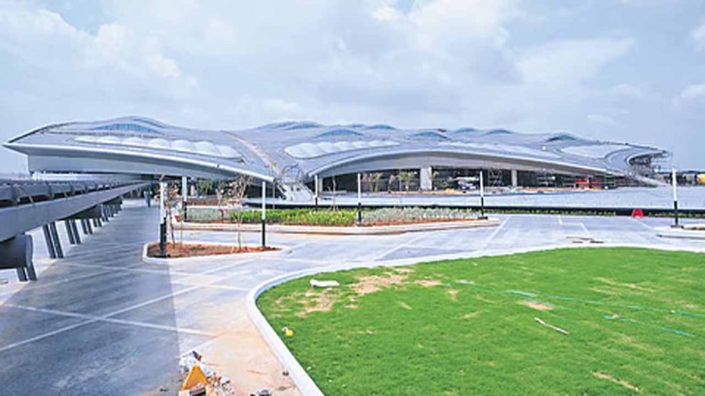 Visakhapatnam Airport Civilian Flights End Bhogapuram Airport