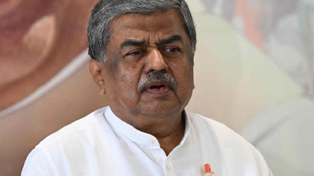 Rss Jaish E Mohammed Taliban Bk Hariprasad Remark Karnataka
