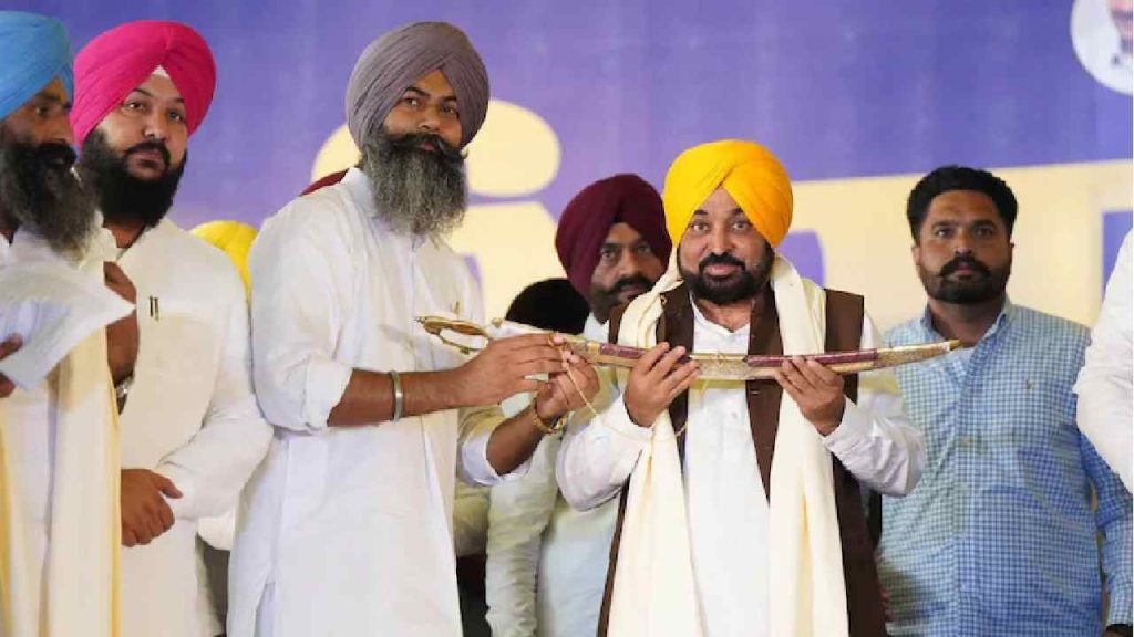 Gurpreet Singh Sekhon Joins Aap Zira Punjab Elections