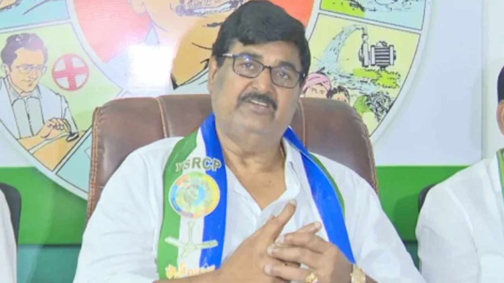 Srikakulam Fertilizer Shortage Dharmana Krishnadasu Raises Farmers Issues