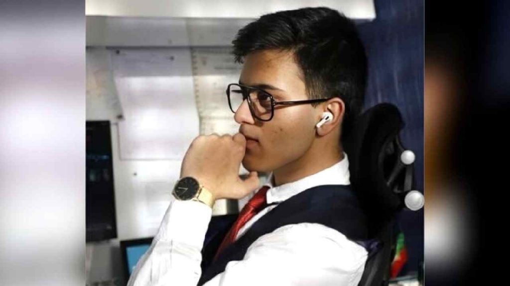 Rohan Parekh Pmo Case Lawyer Says He Got Offer Letter Id Card