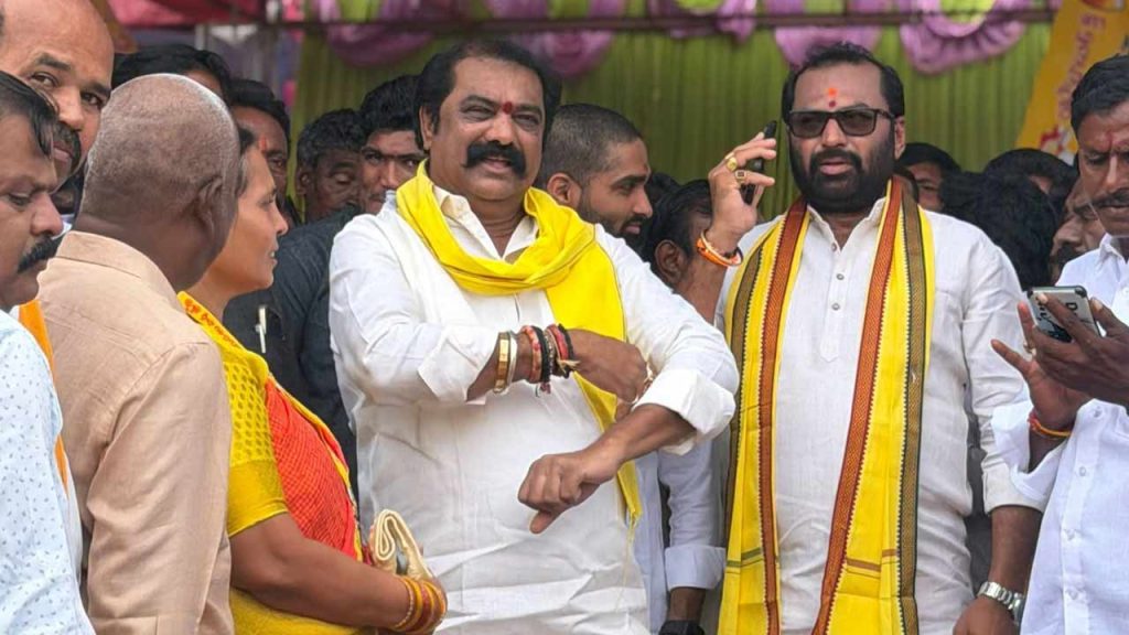 Gummanur Jayaram Warns Rebels Ahead Of Local Body Polls