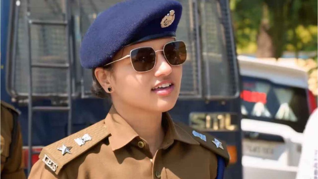 Ips Trupti Bhatt Success Story Upsc Isro