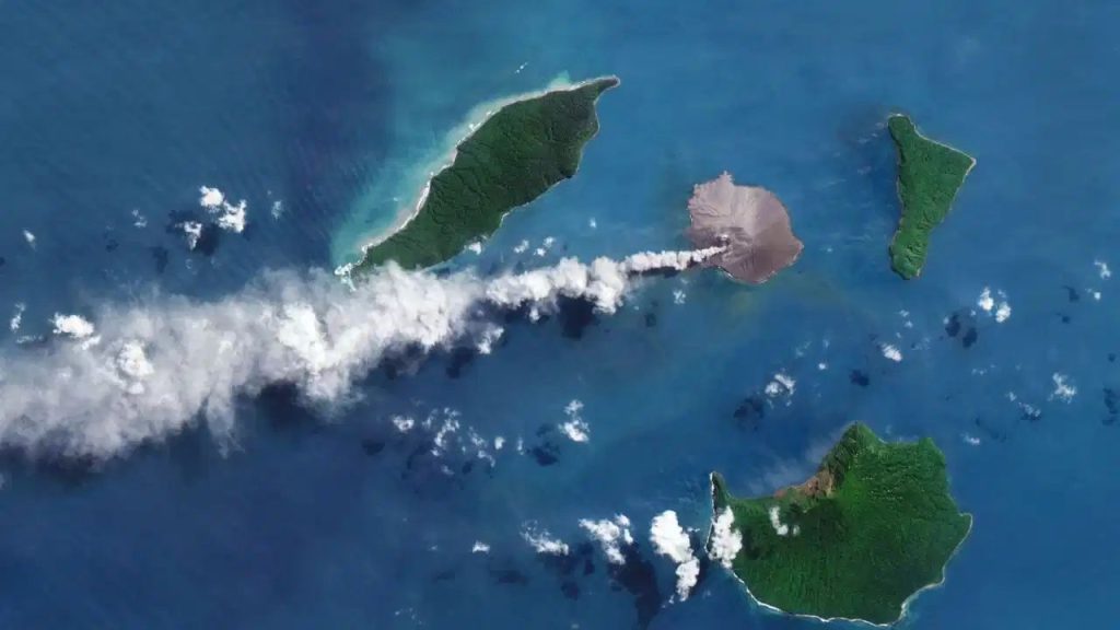 Indonesia Anak Krakatoa Volcano Eruption 209 Flights Affected