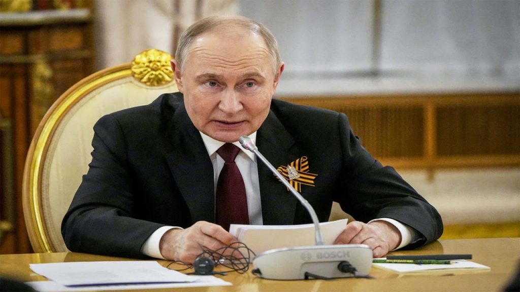 Putin Three Day Pause Ukraine Strikes Trump Envoys Moscow