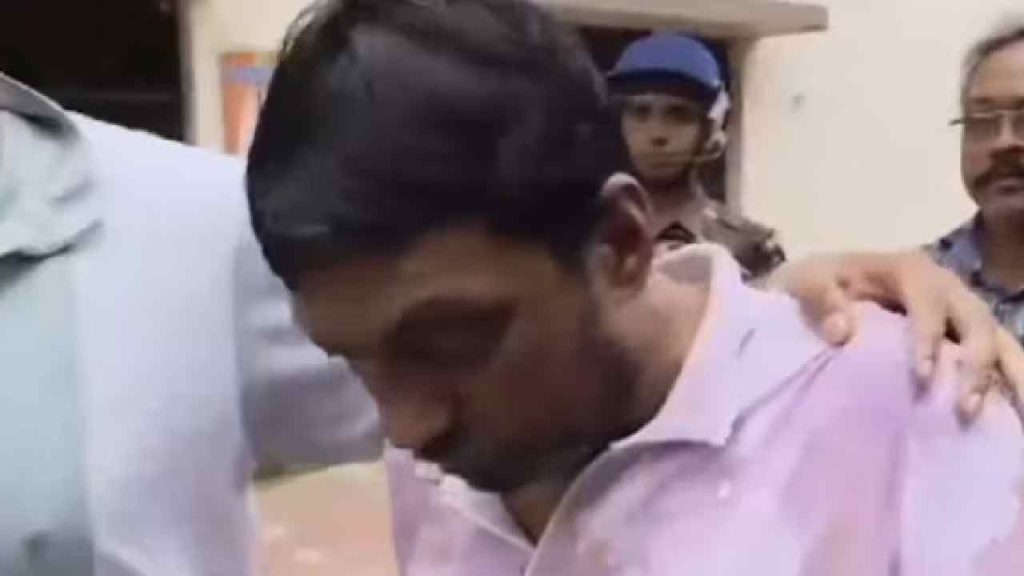 Rg Kar Rape Murder Case Somnath Dey Attacked Mob Khardah Police Station