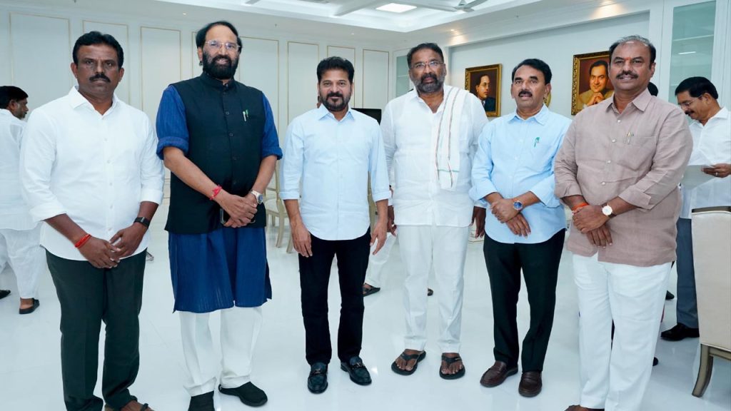 Jurala Project Water Release Crops Telangana Government Farmers