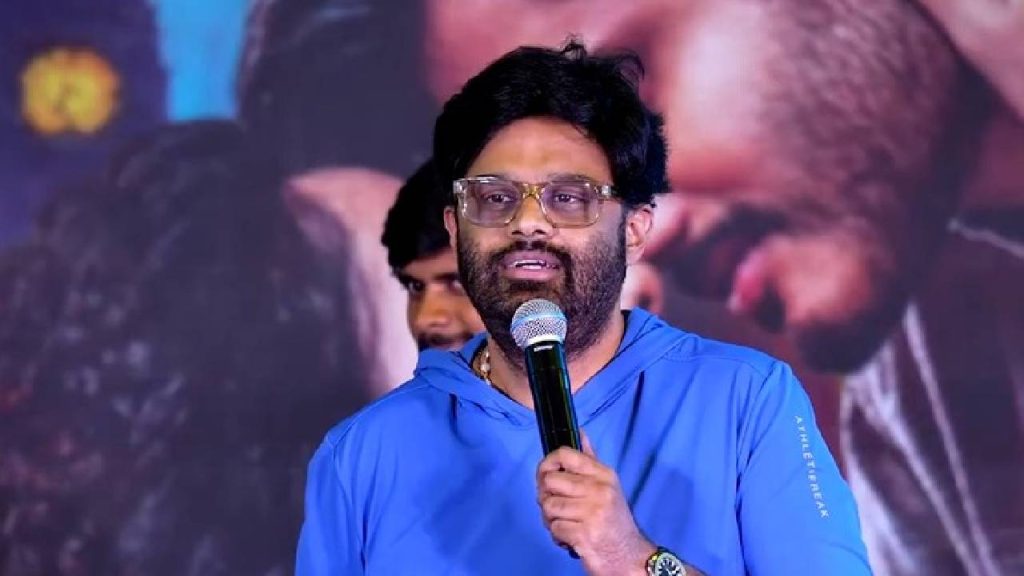 Producer Naga Vamsi Strong Reply Trolls Kissing Scene Anand Vaishnavi