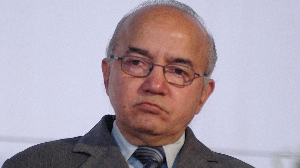 Former Delhi Chief Secretary Rakesh Mehta Dies By Suicide Noida