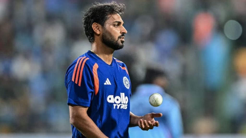 Bhuvneshwar Kumar Record: భువనేశ్వర్ కుమార్ అరుదైన రికార్డు.. కానీ తీవ్ర నిరాశ..!