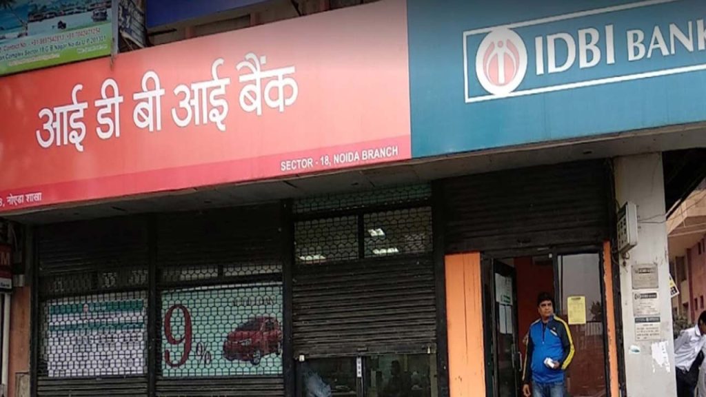 Idbi Bank Stake Sale Centre Lic To Sell 60 72 Stake For Rs52878 Crore