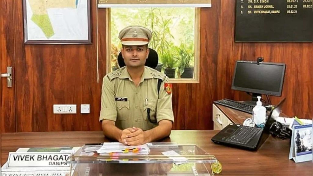 Delhi Acp Vivek Bhagat Promoted Amid Journalist Harassment Allegation