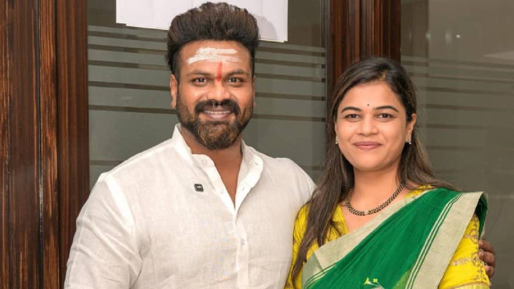 Manchu Manoj Emotional Post Wife Bhuma Mounika
